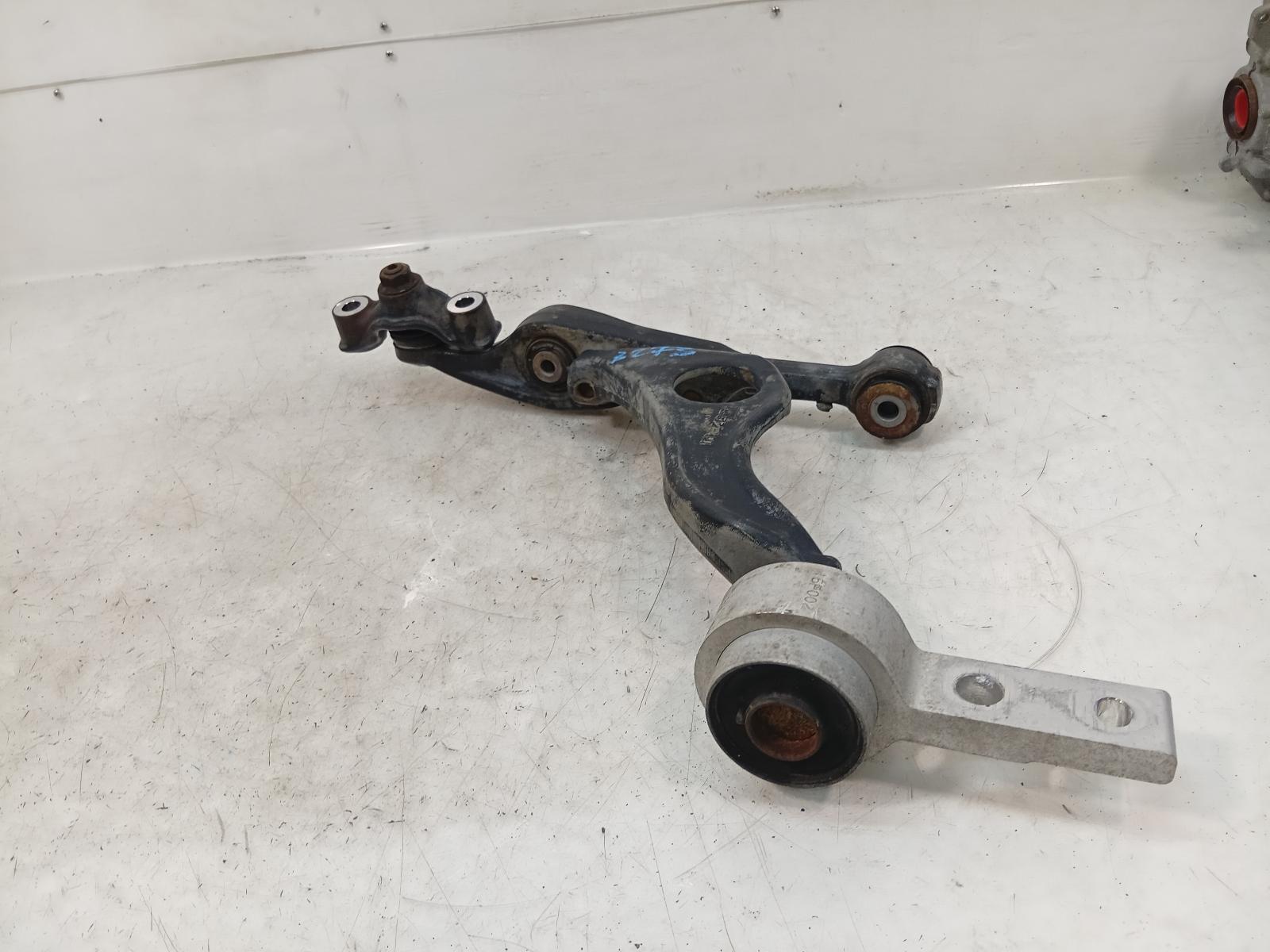 Right_Front_Lower_Control_Arm
