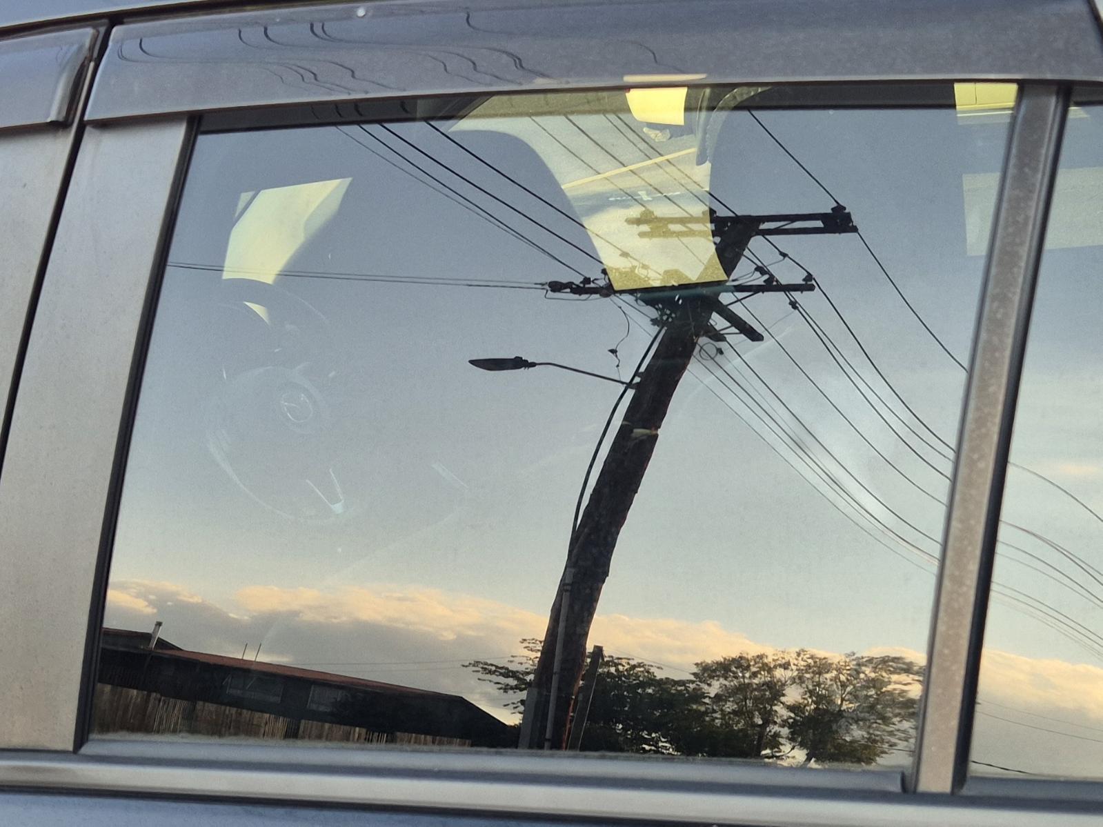 Left_Rear_Door_Window