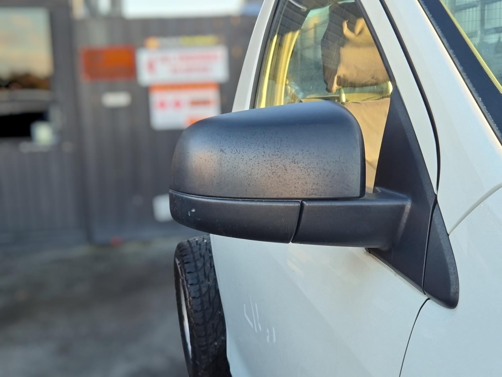Right_Door_Mirror