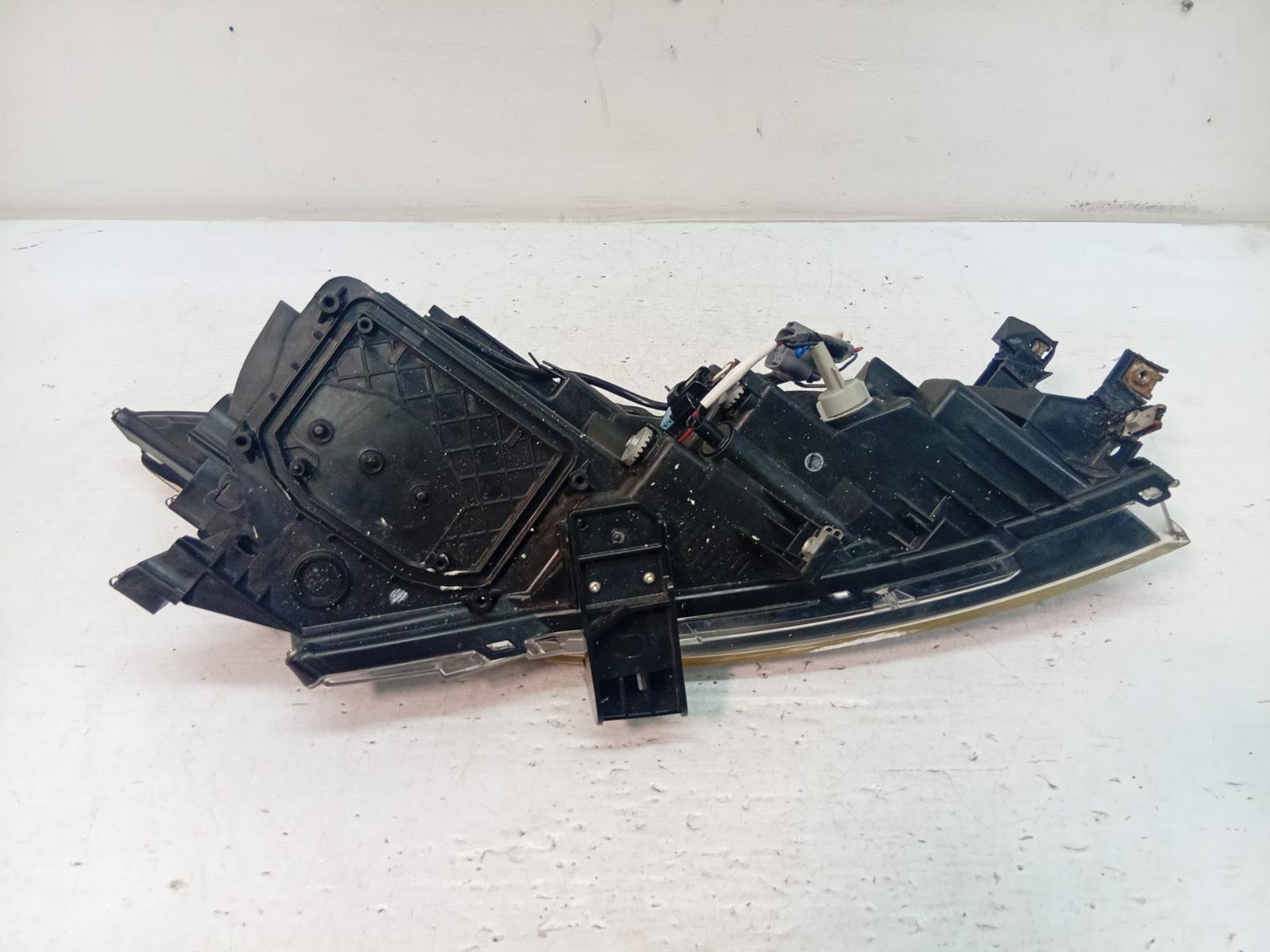 Left Headlamp