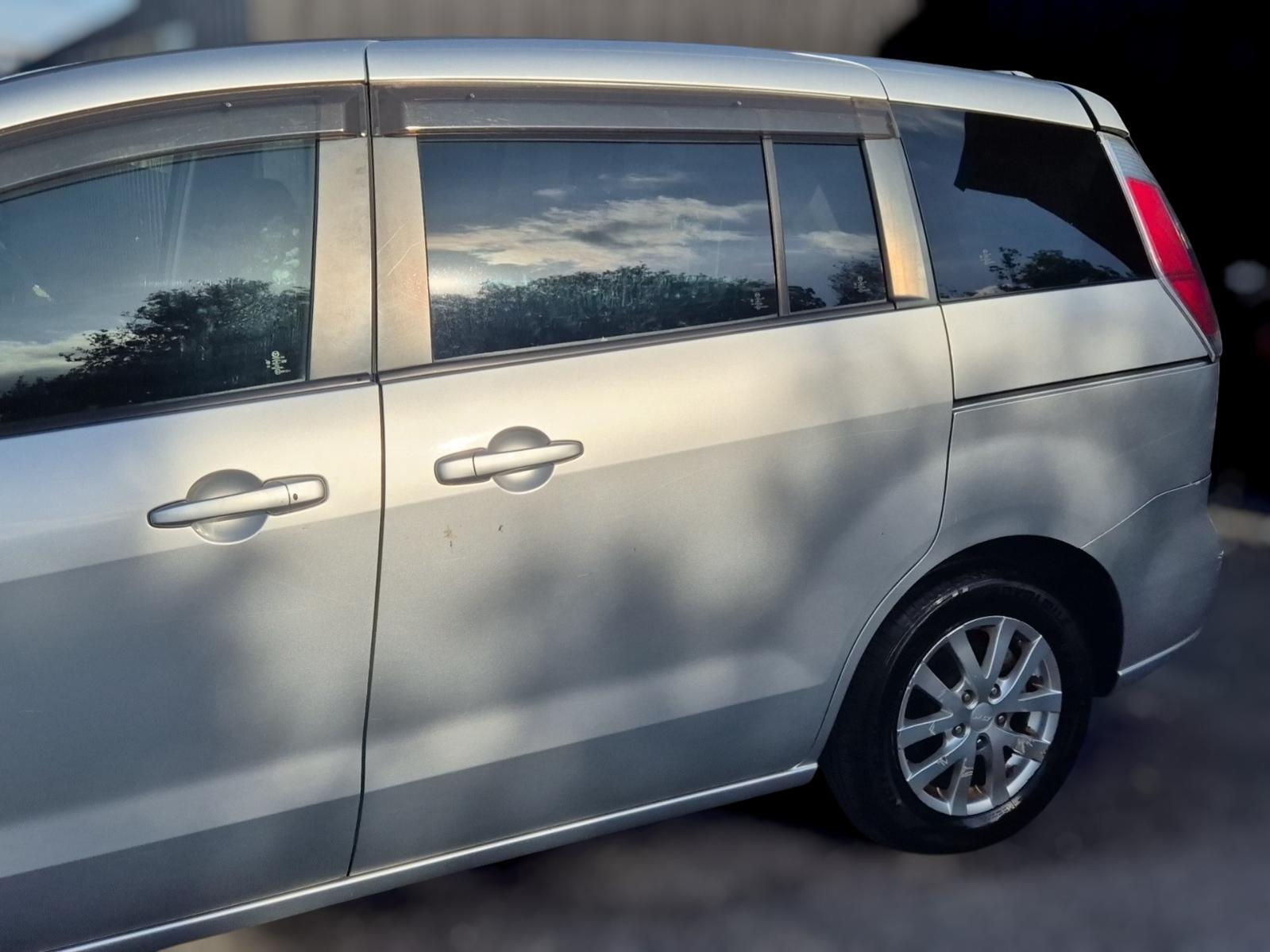 Left_Rear_Door_Sliding