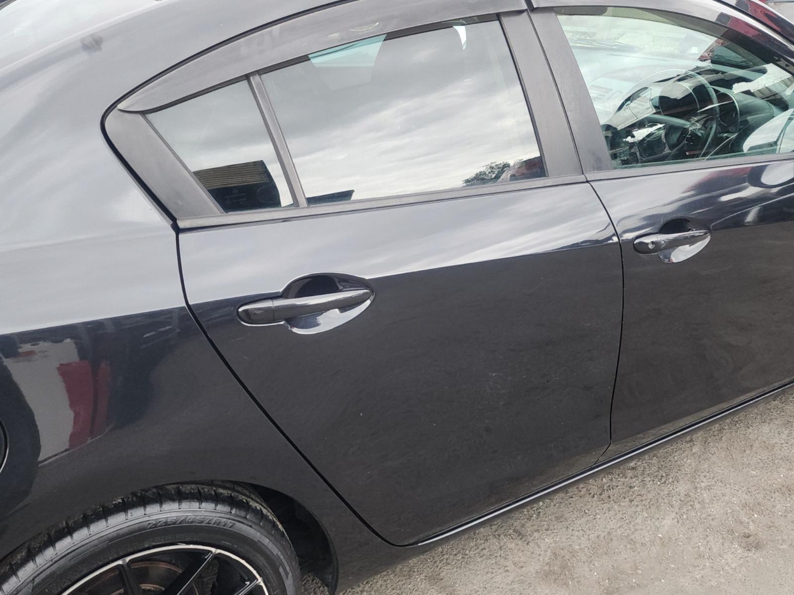 Right Rear Door Sliding