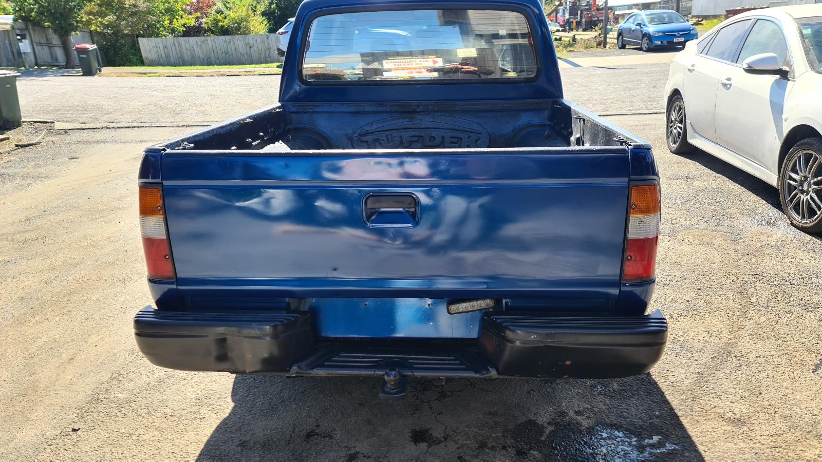 Mazda Bounty - UN 1999-2006