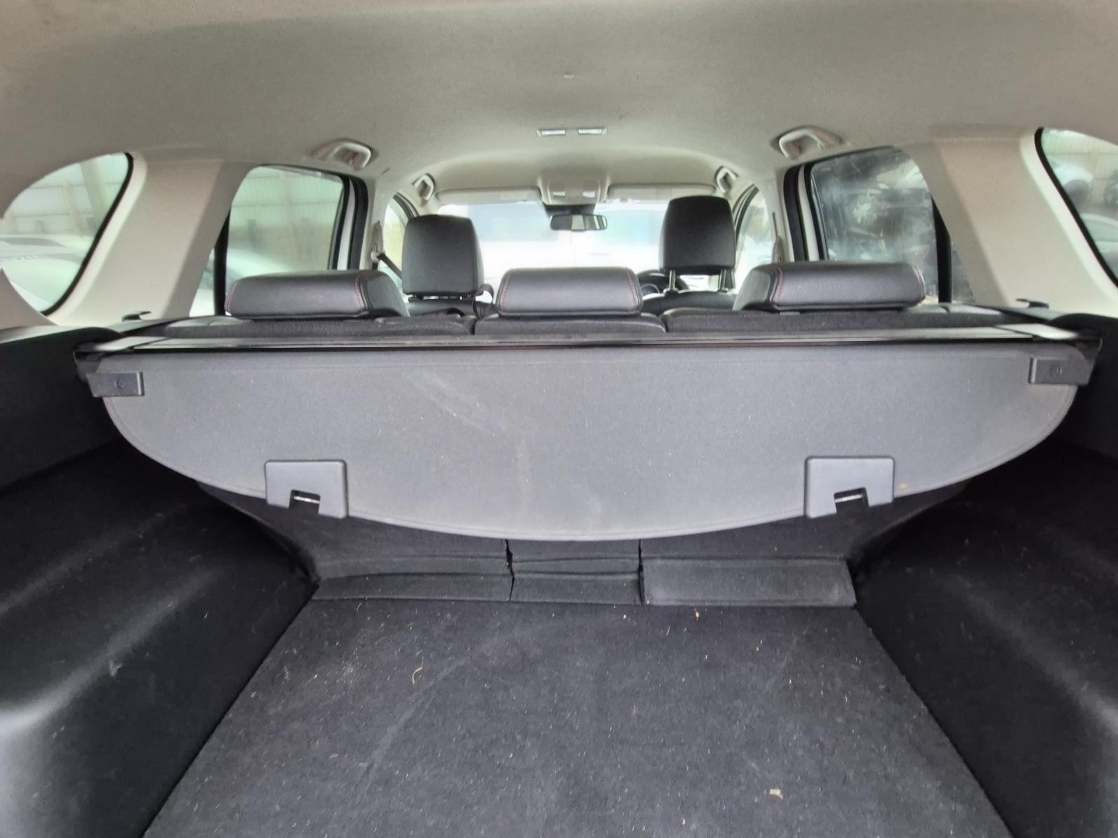 Parcel_Shelf_Cargo_Blind