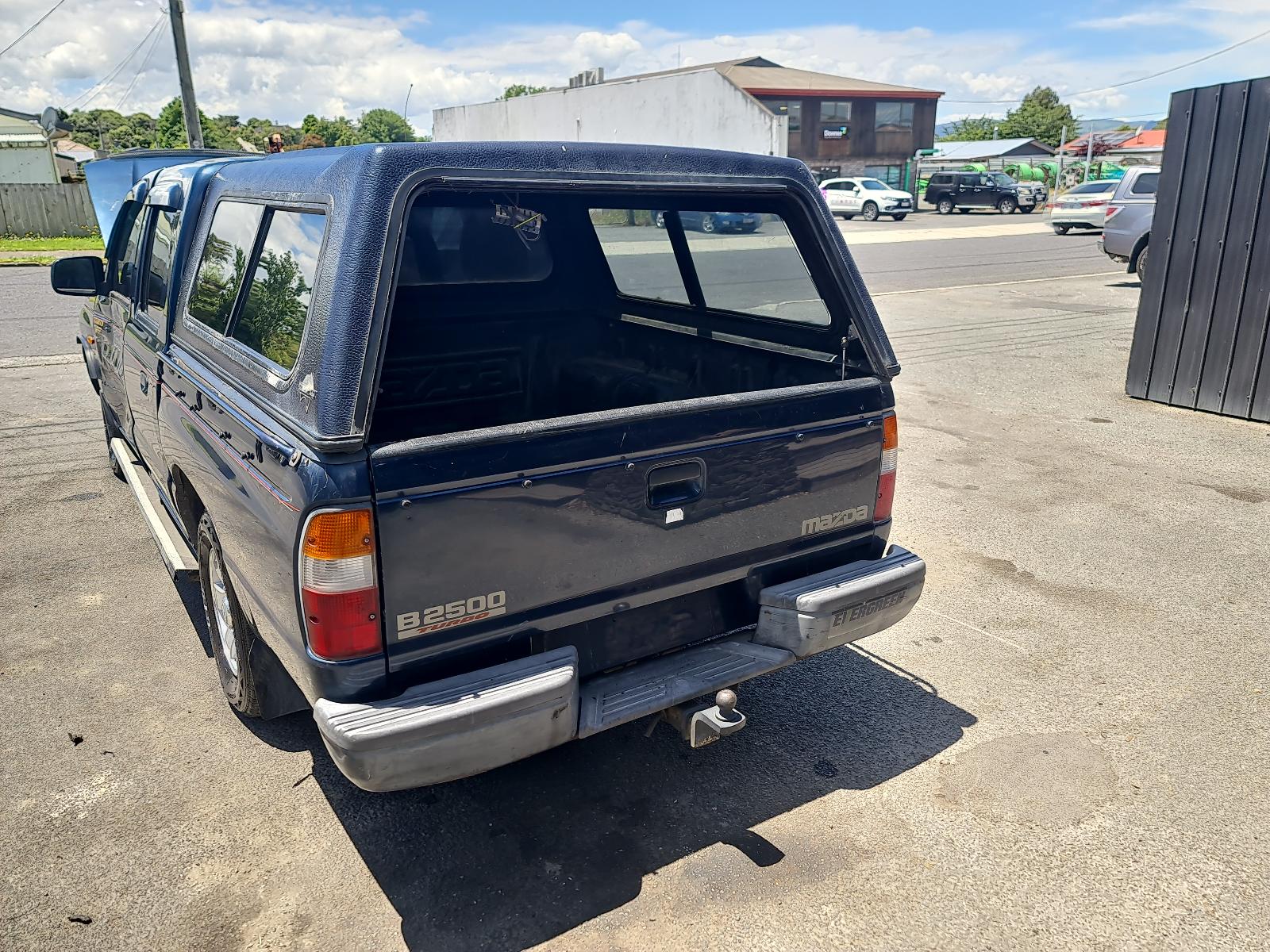 Mazda Bounty - UN 1999-2006