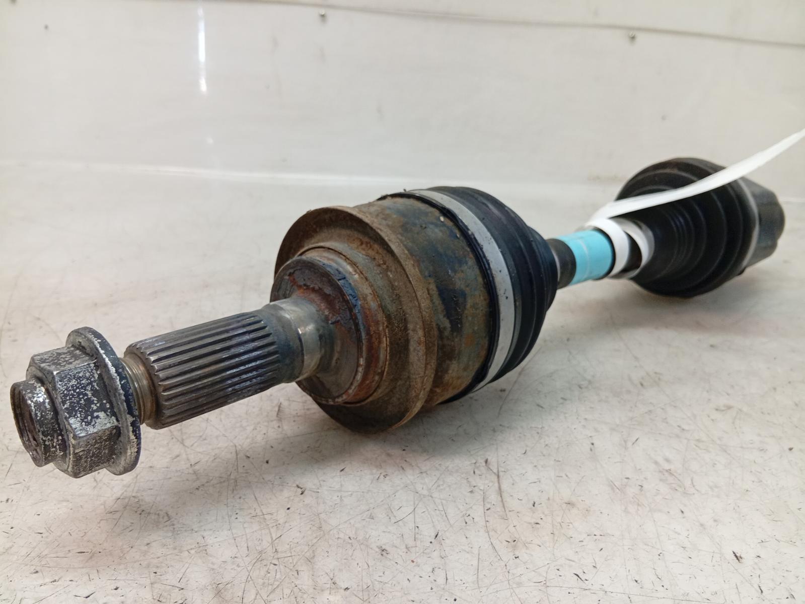 Left_Driveshaft