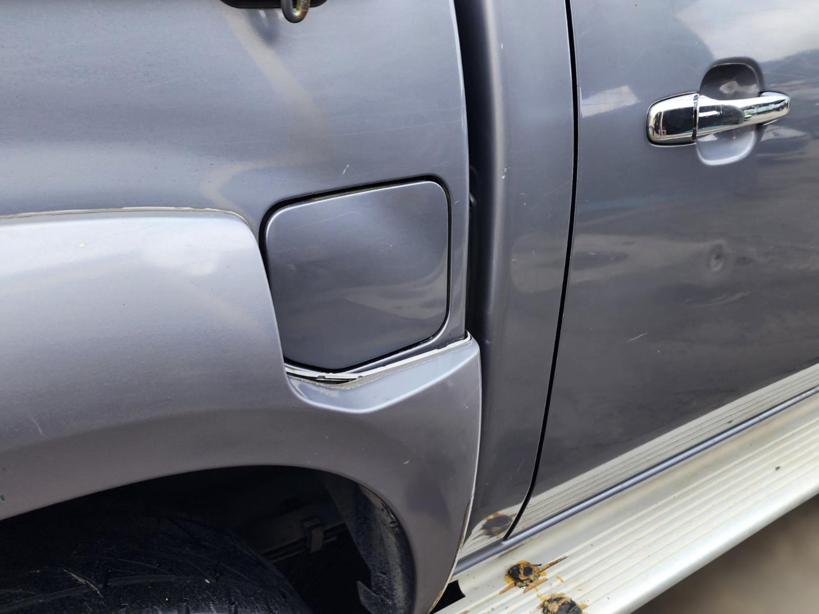 Fuel Door Filler