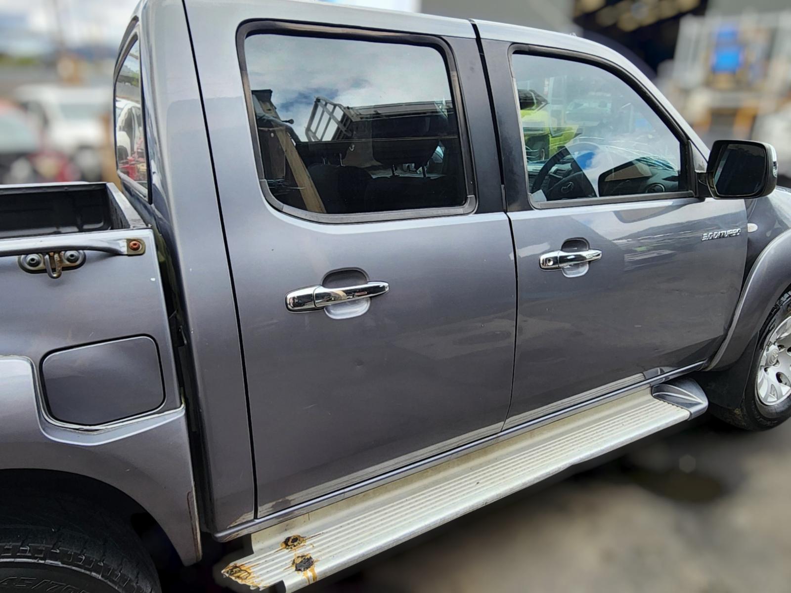 Right Rear Door Sliding