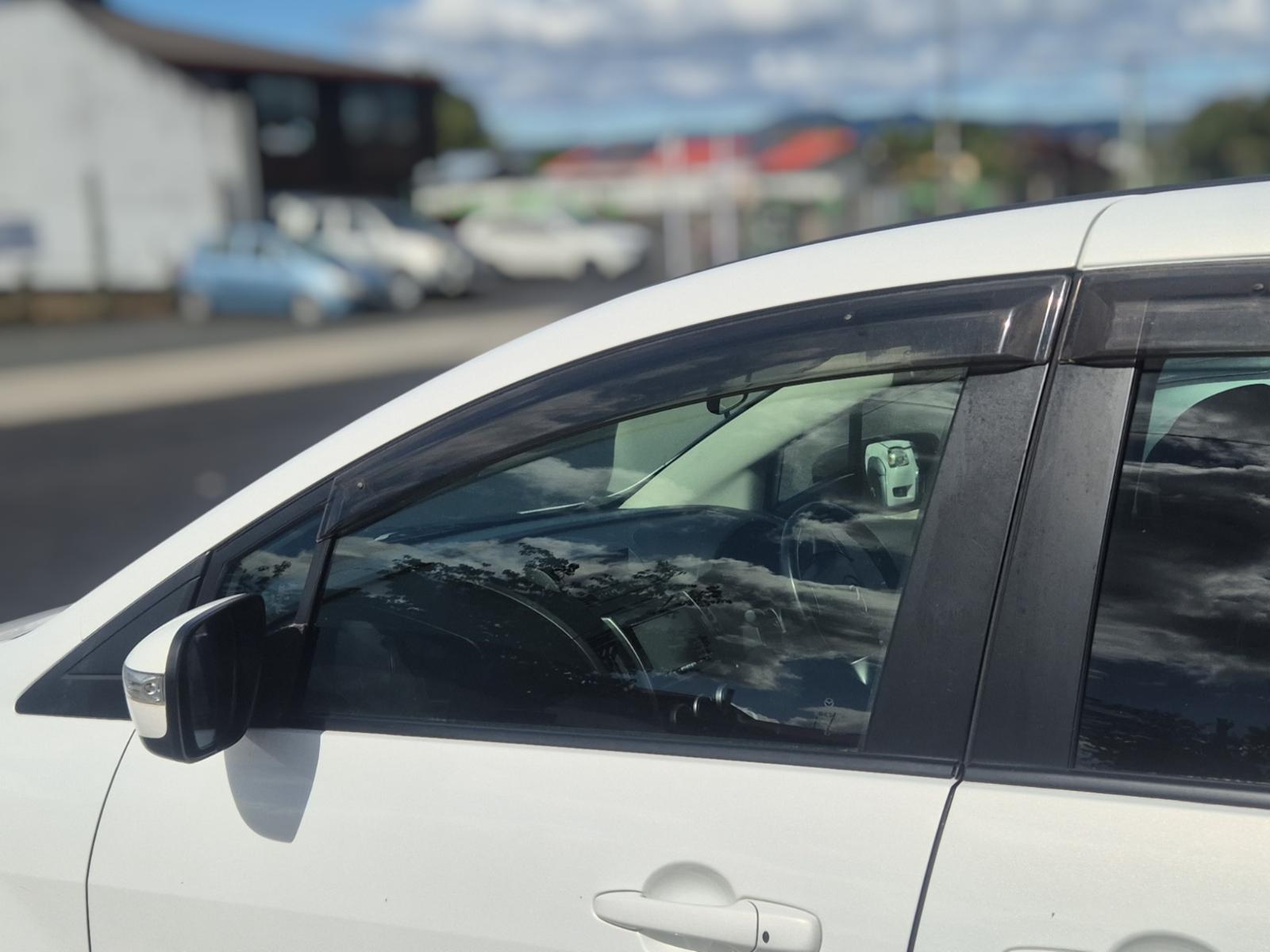 Mazda Premacy - CREW