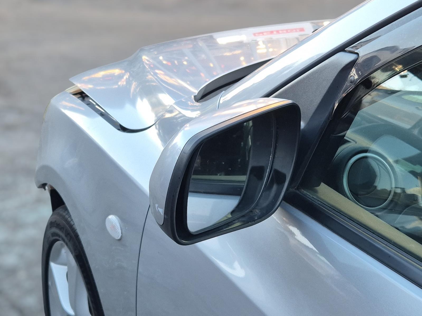 Left_Door_Mirror