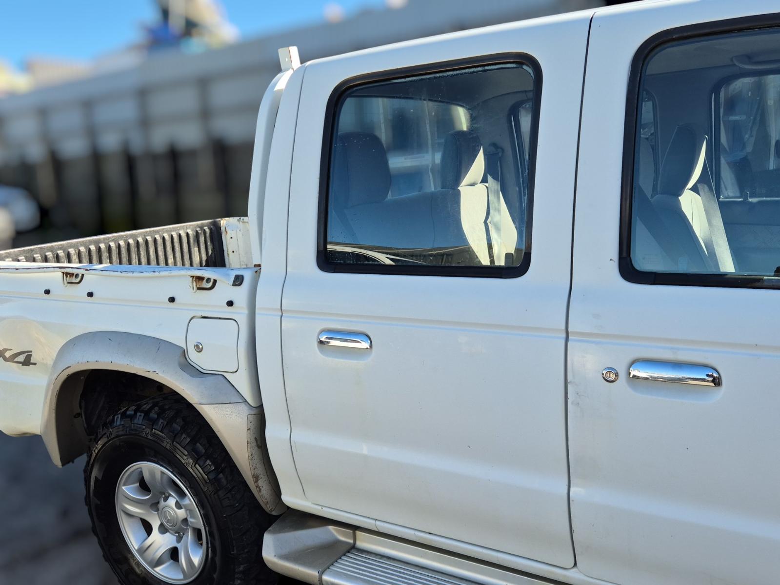 Right_Rear_Door_Sliding