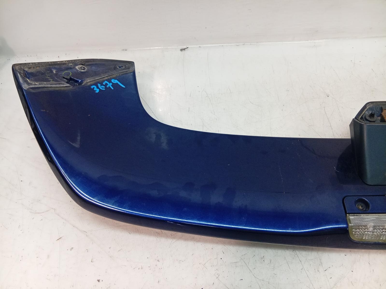 Rear_Spoiler