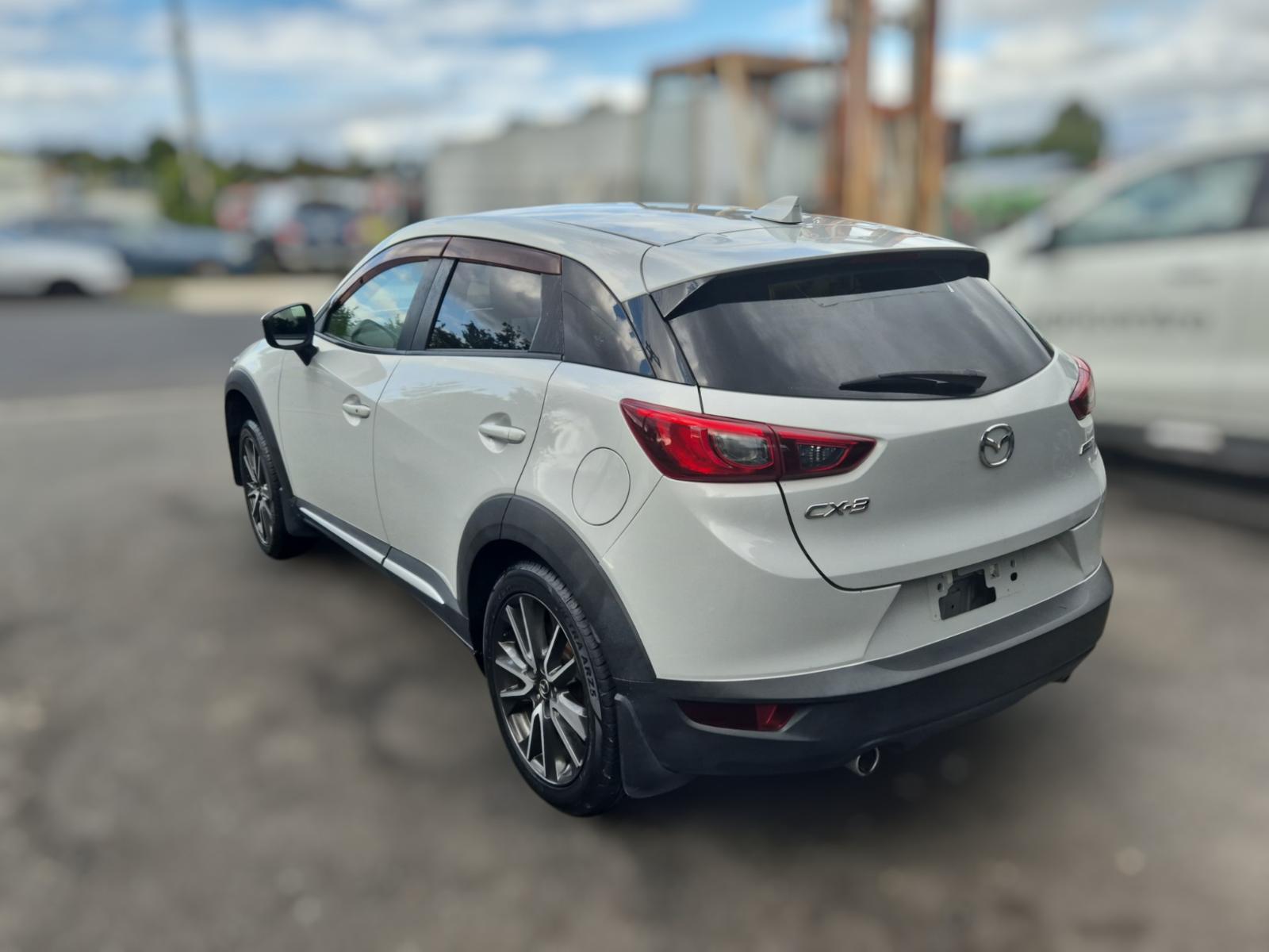 Mazda CX3 - DK 15-