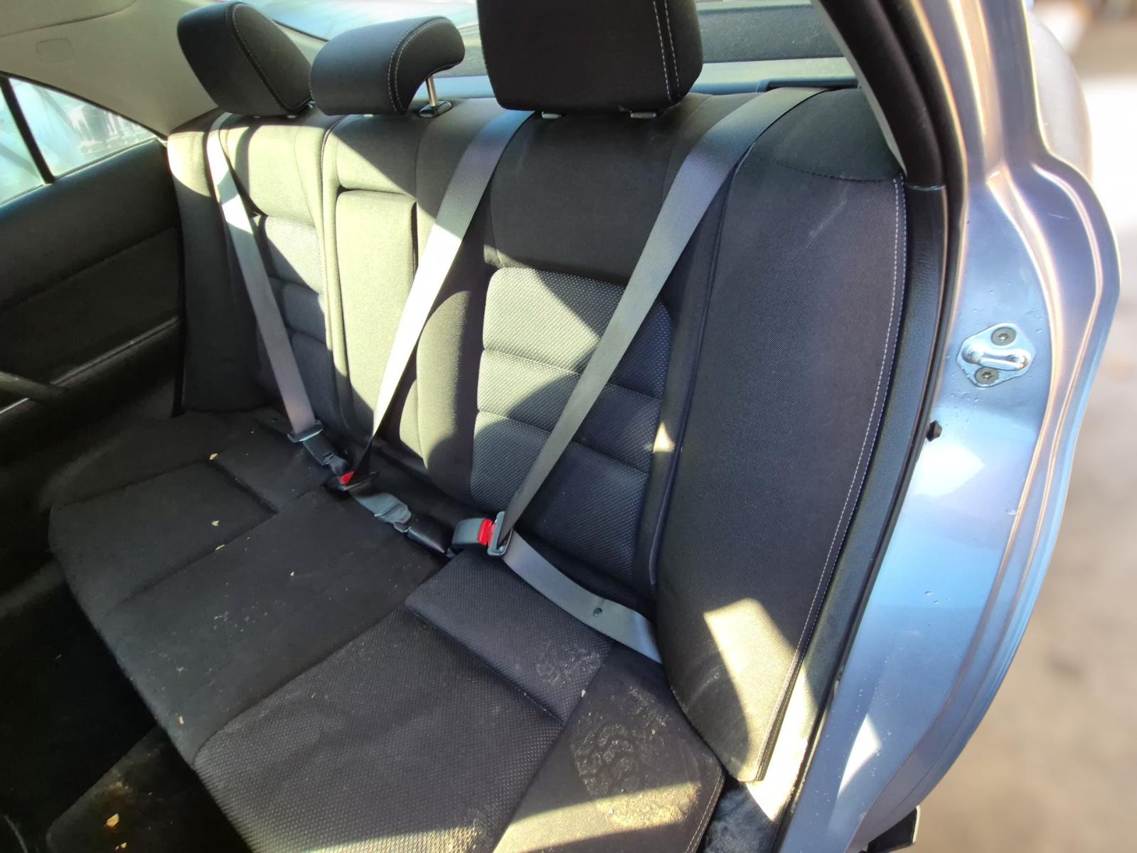 Seat_Belt_Stalk