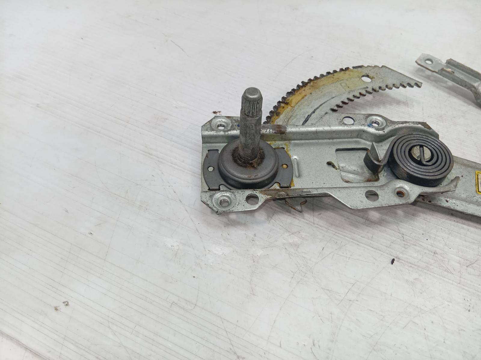 Right_Front_Window_Reg_Motor