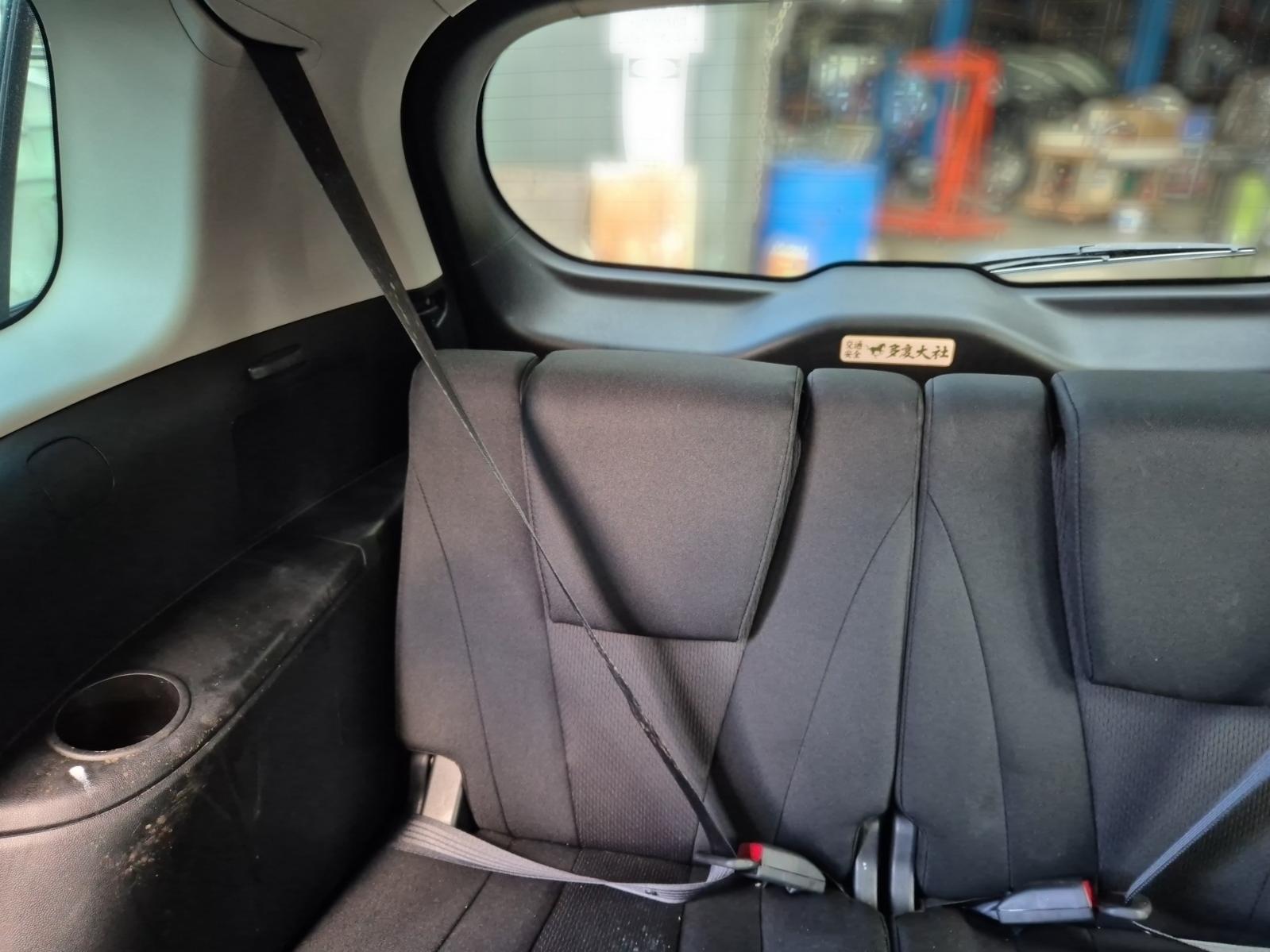 Seat_Belt_Stalk