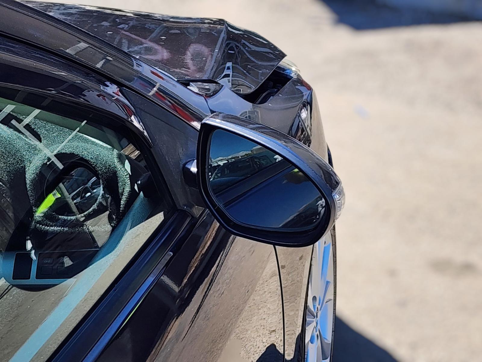 Right Door Mirror