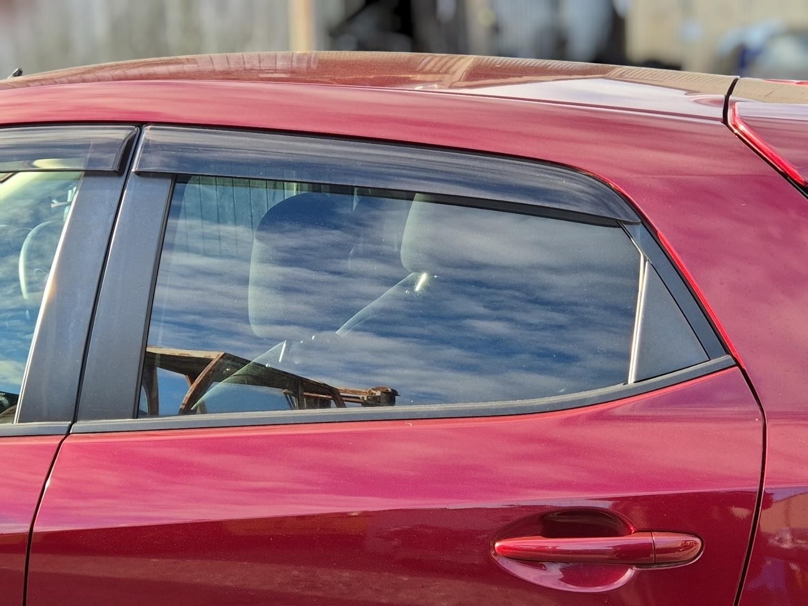 Left_Rear_Door_Window