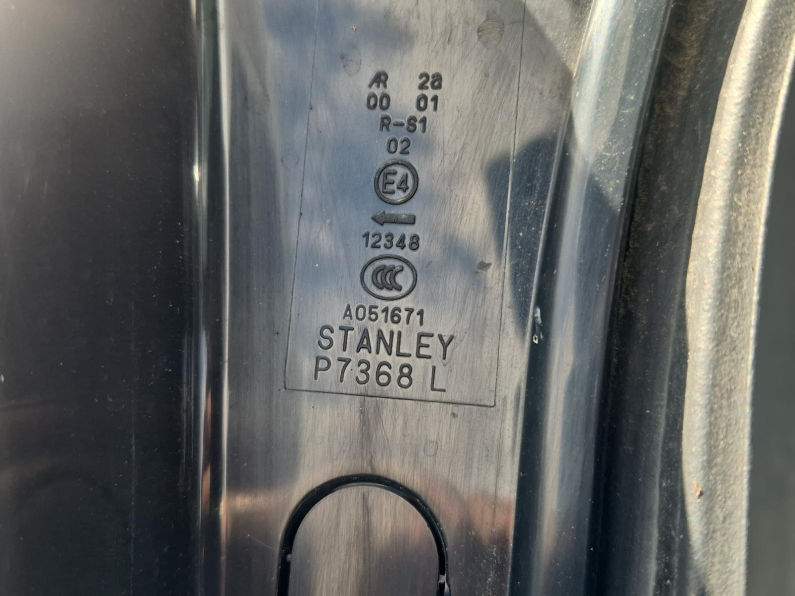 Mazda Premacy - CREW