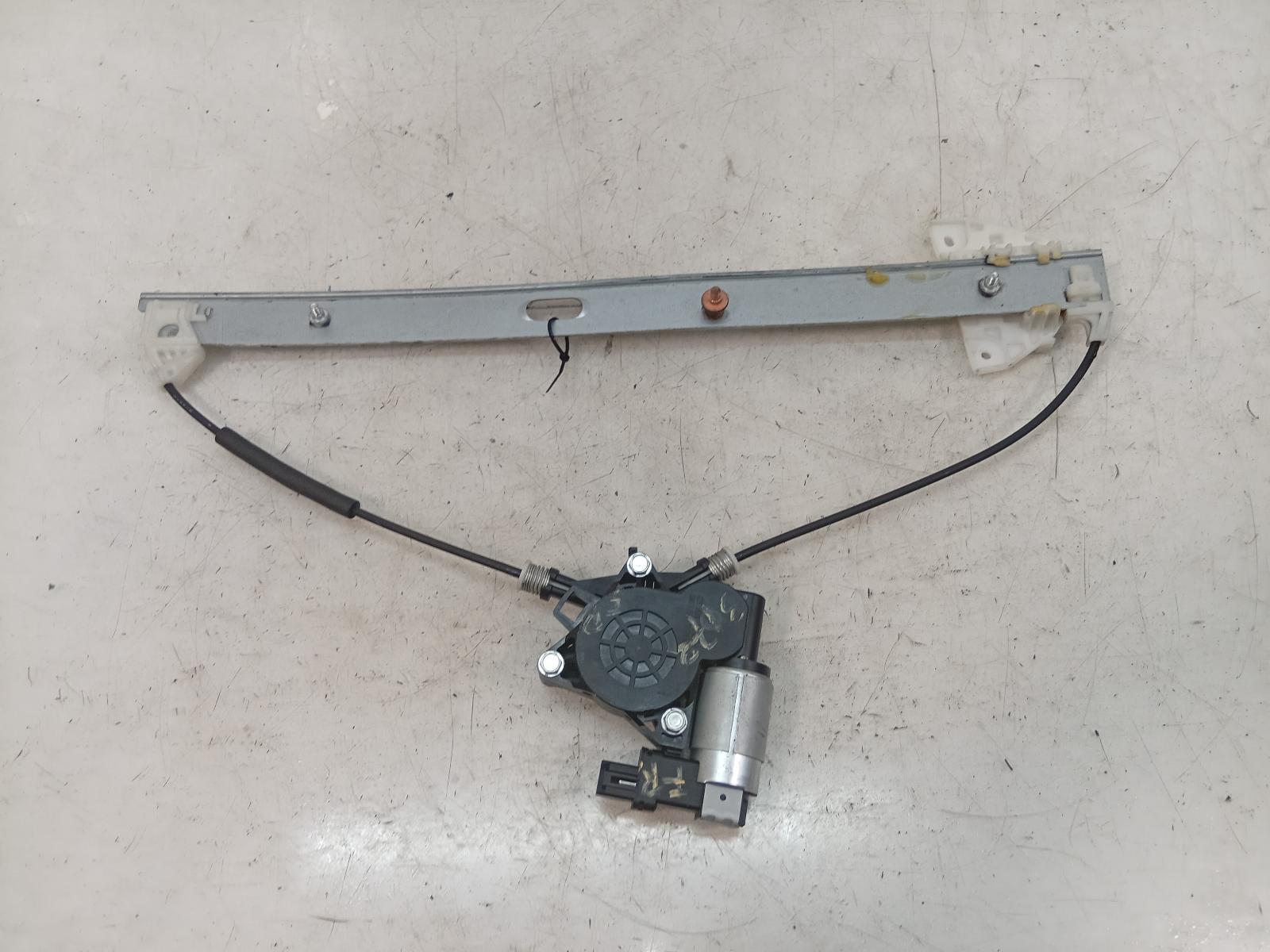 Right_Front_Window_Reg_Motor