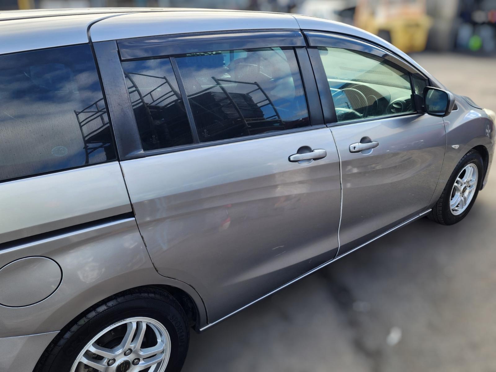 Right Rear Door Sliding