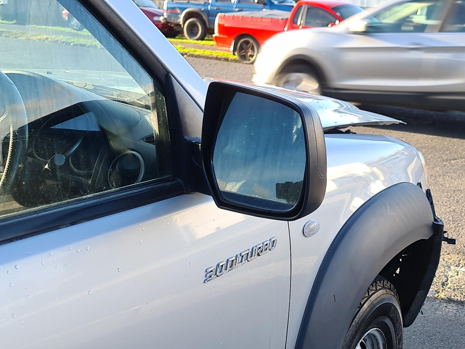 Mazda BT50 - UN 2006-2011