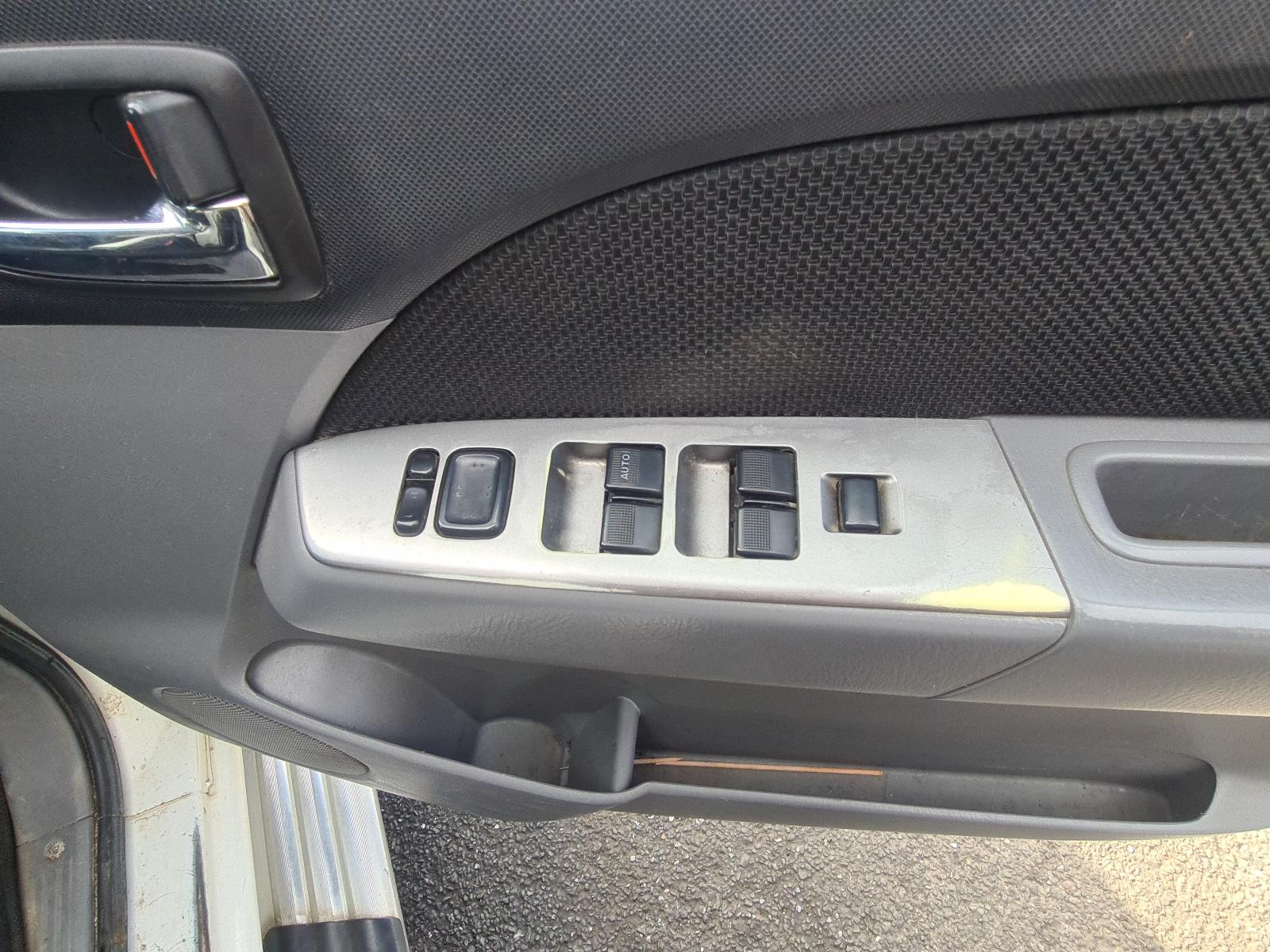 Mazda BT50 - UN 2006-2011