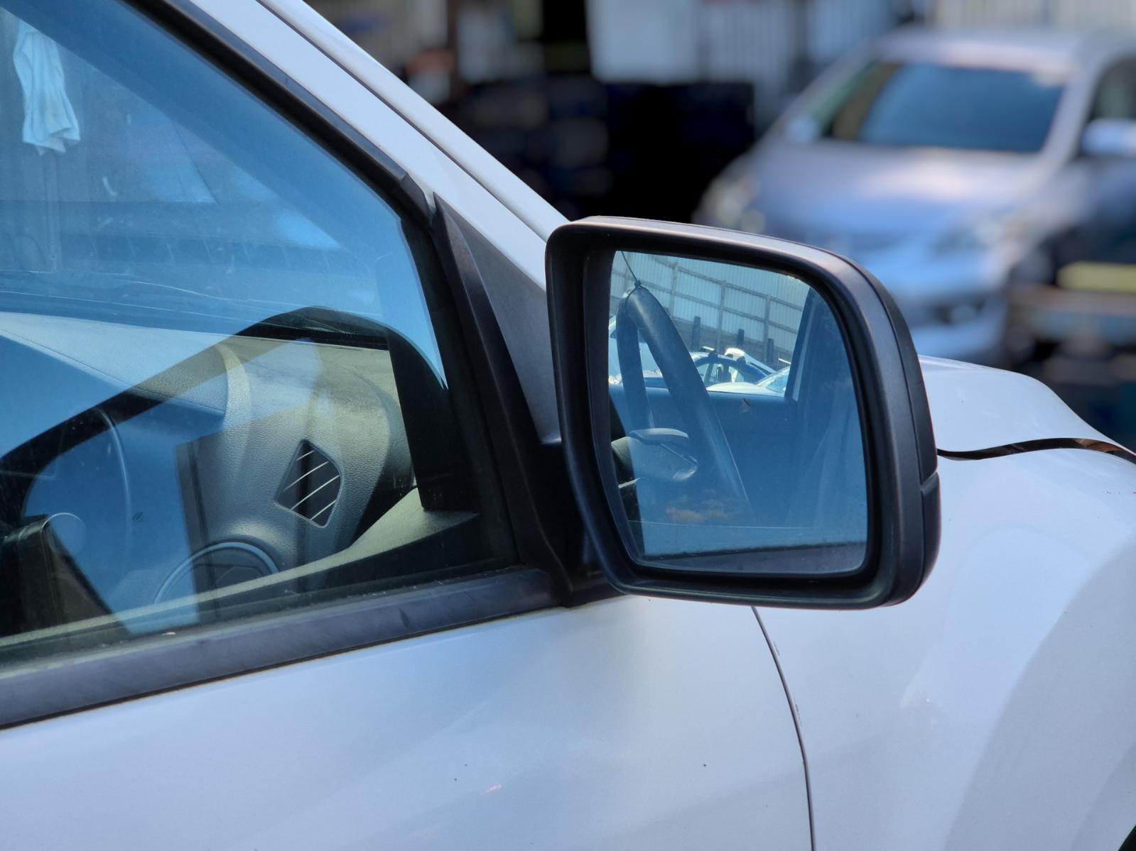 Right_Door_Mirror