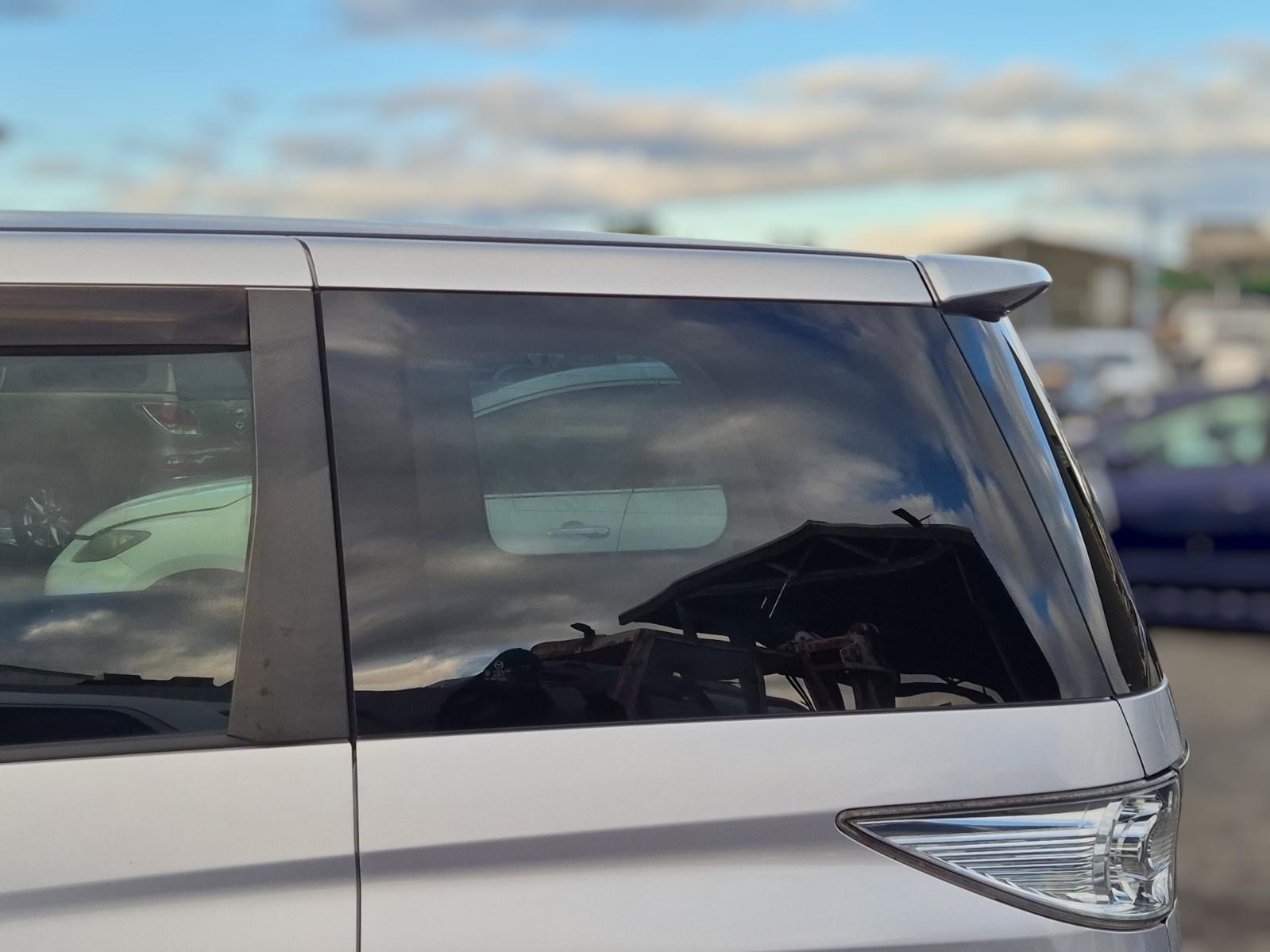 Left_Rear_Side_Glass
