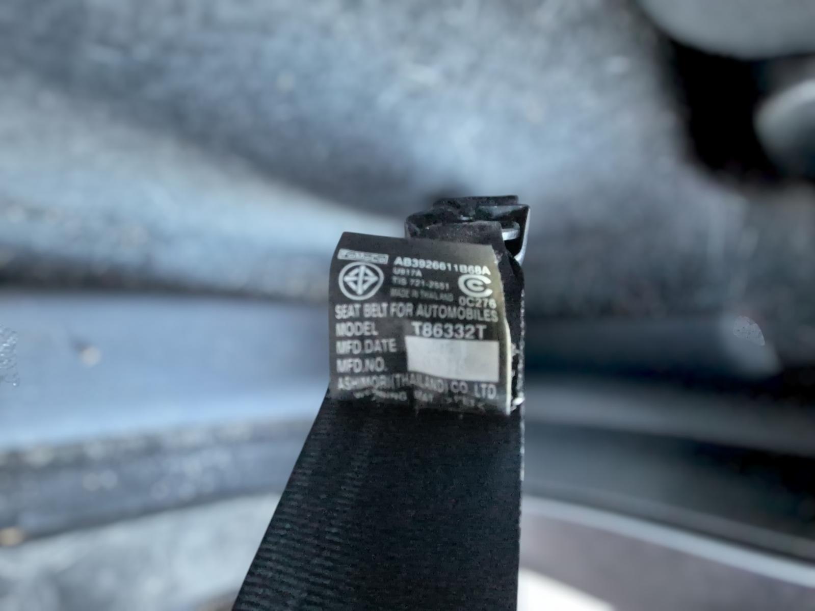 Seat_Belt_Stalk