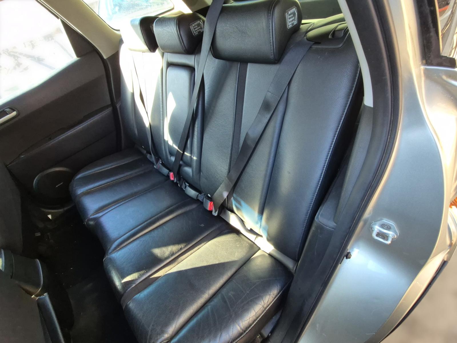 Seat_Belt_Stalk