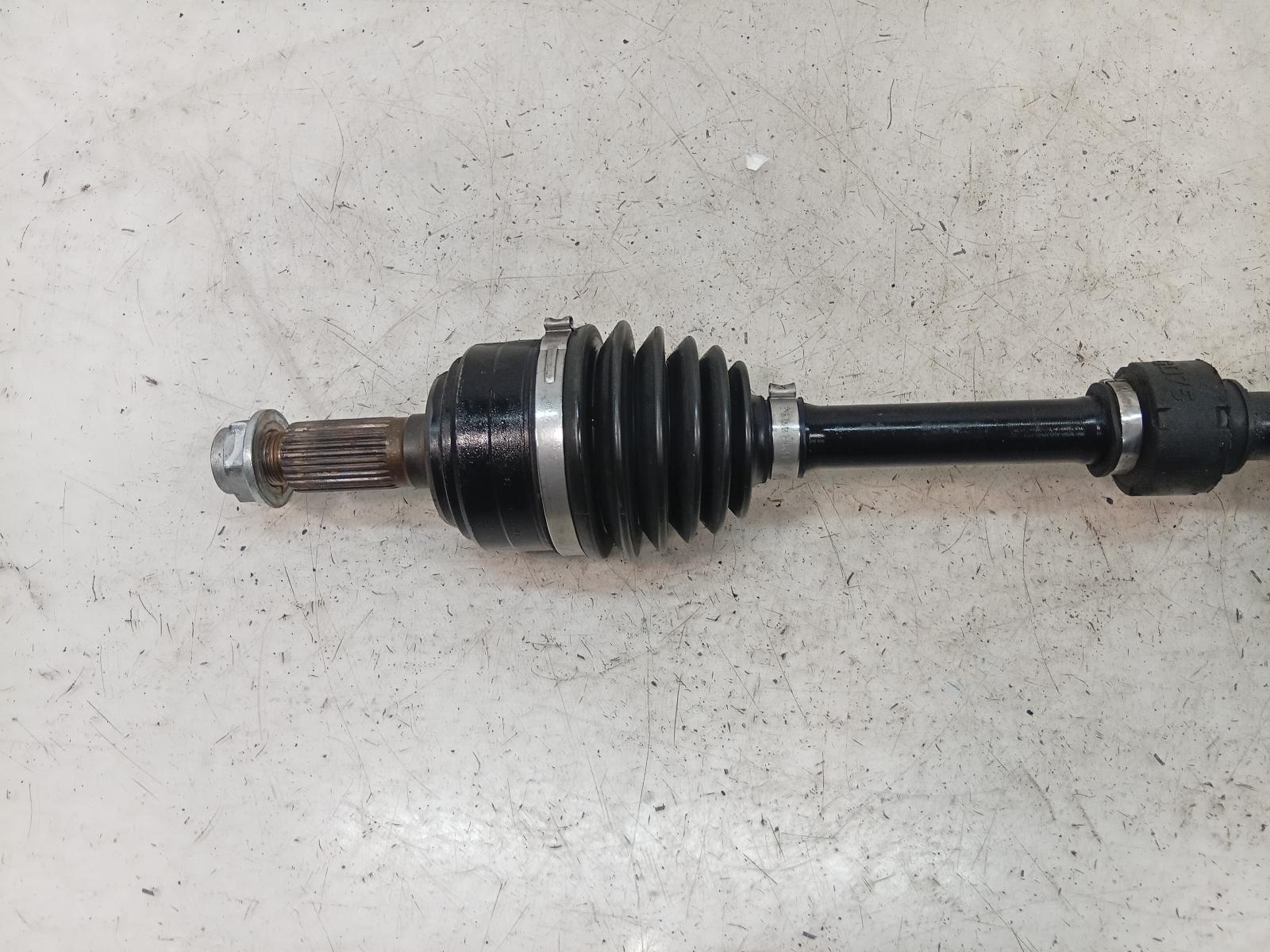 Left_Driveshaft