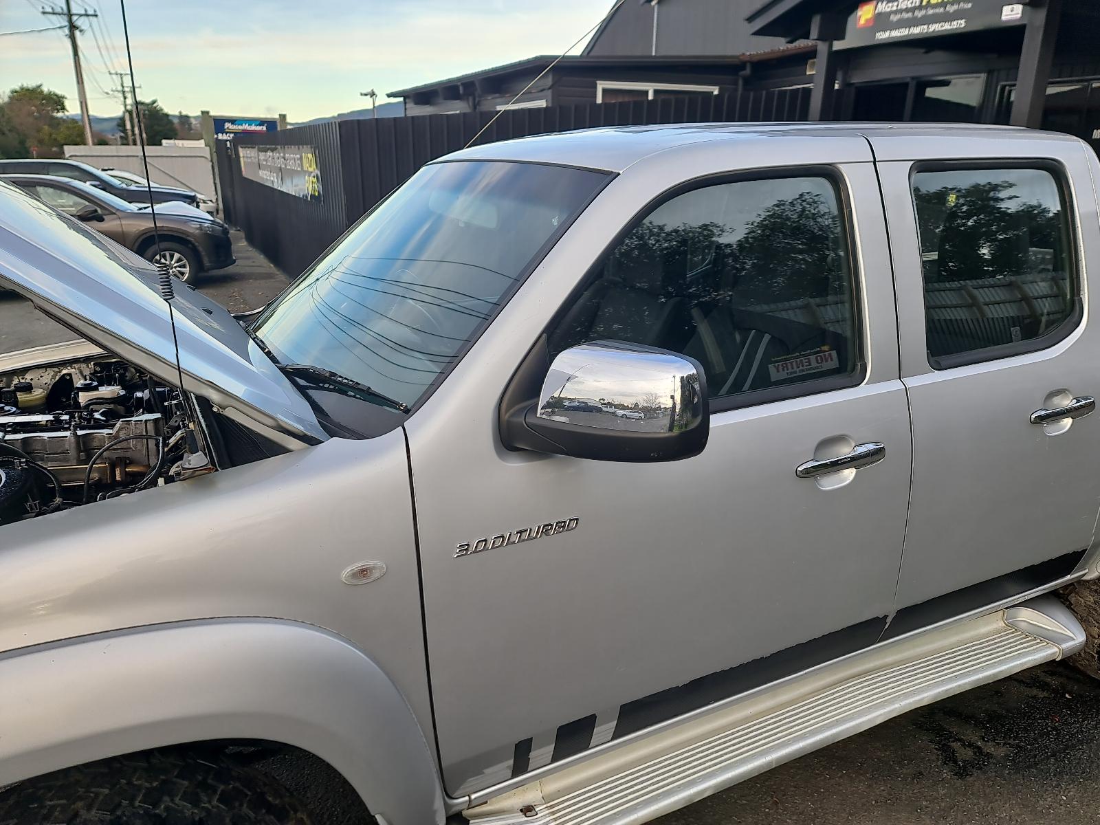 Mazda BT50 - UN 2006-2011