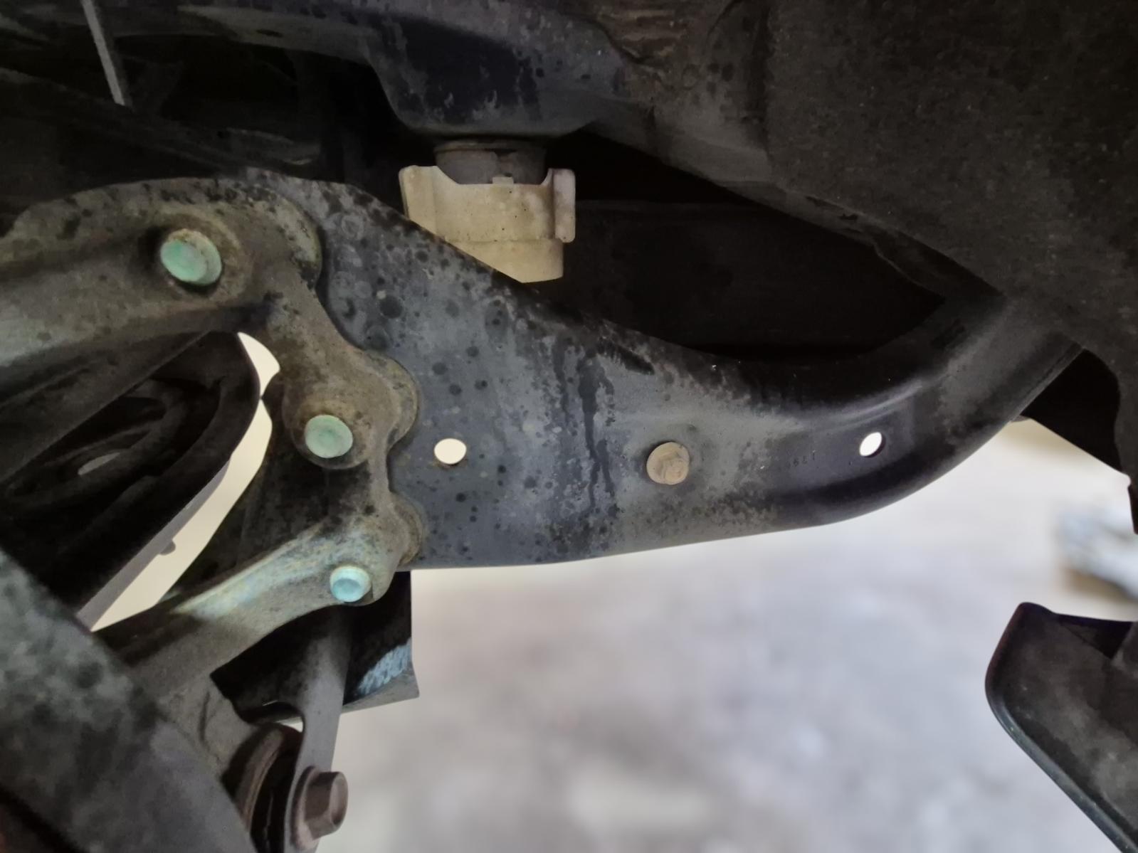 Right_Rear_Trailing_Arm