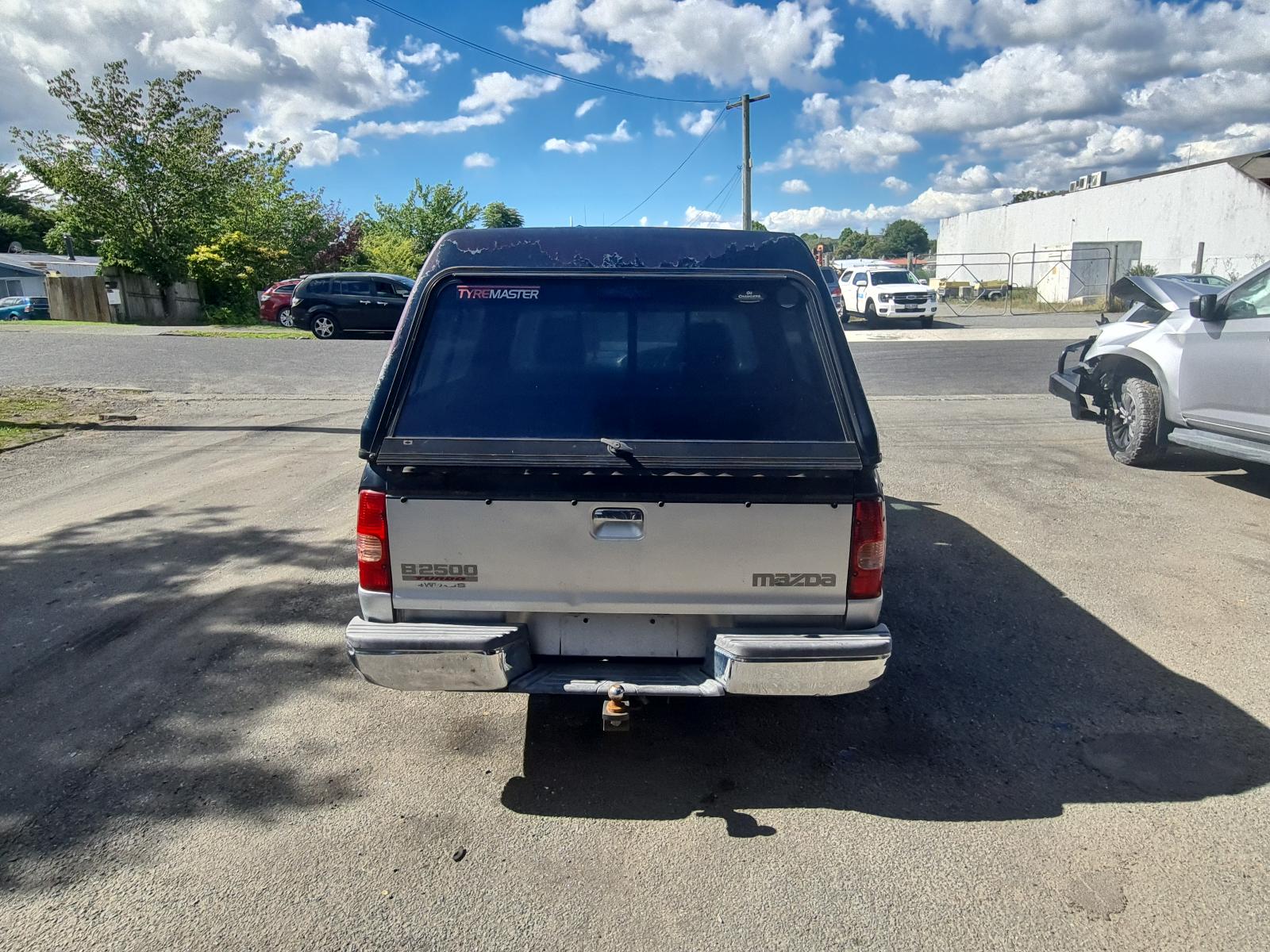 Mazda Bounty - UN 1999-2006