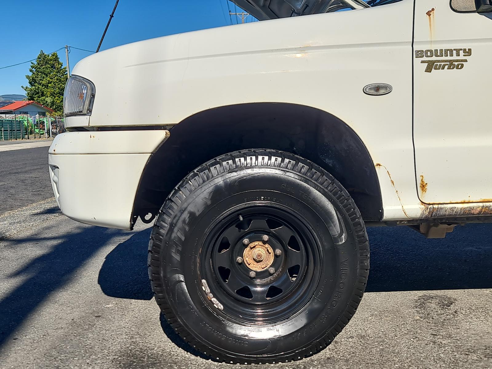 Mazda Bounty - UN 1999-2006