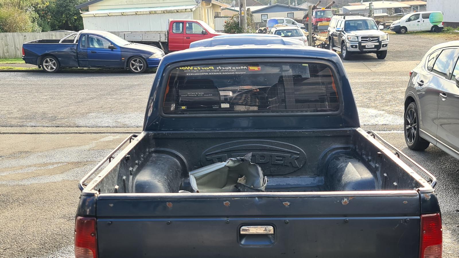 Mazda Bounty - UN 1999-2006