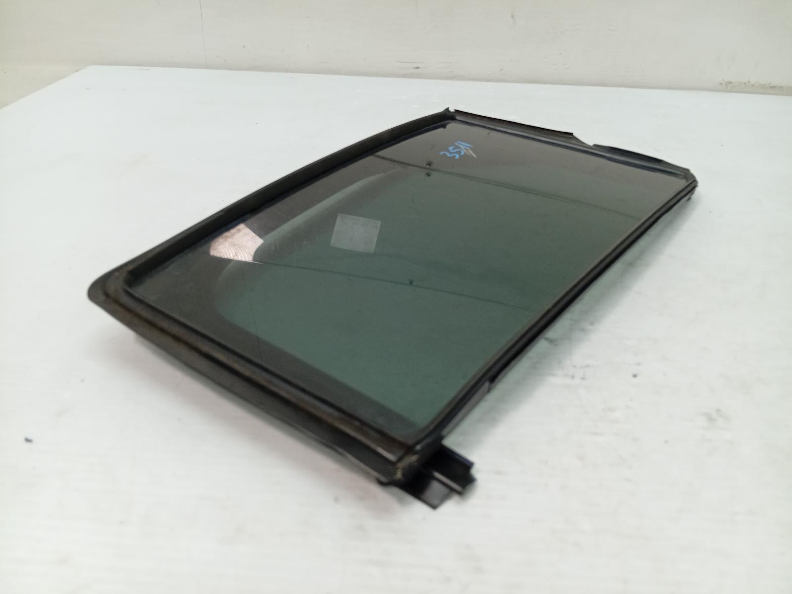 Left_Rear_1q_Door_Glass