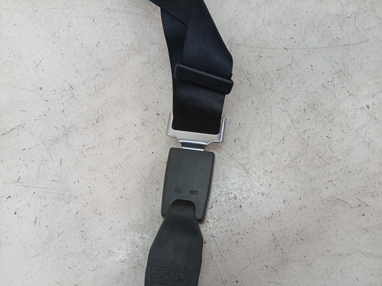 Seat_Belt_Stalk