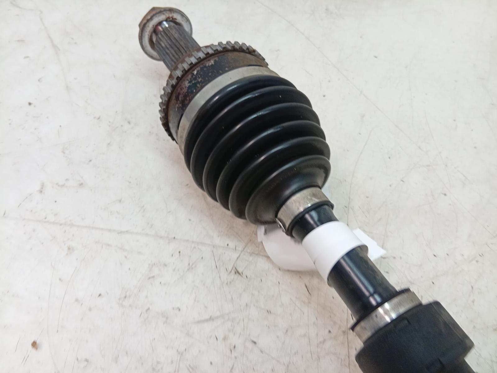 Left_Driveshaft