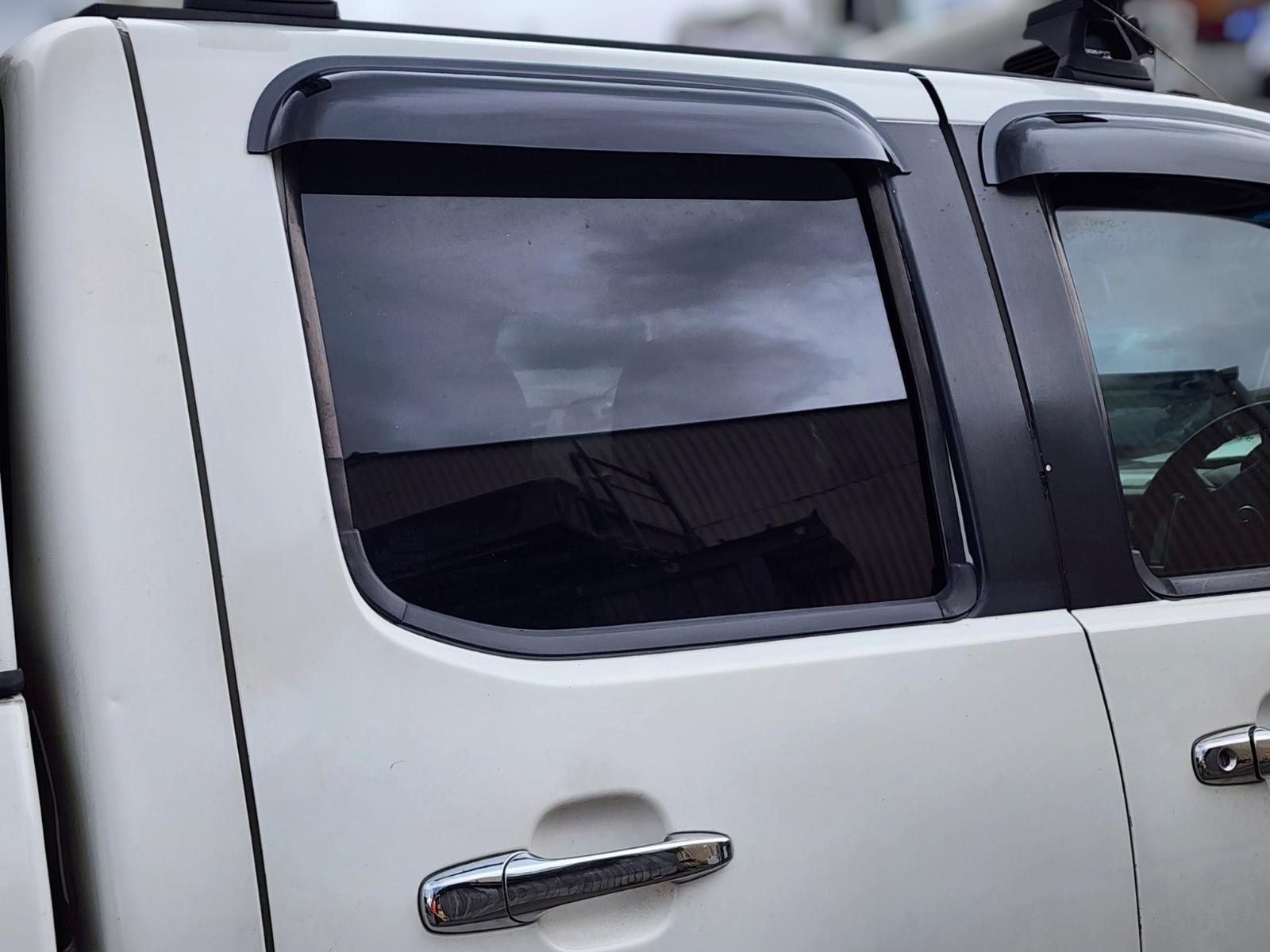 Right Rear Door Window