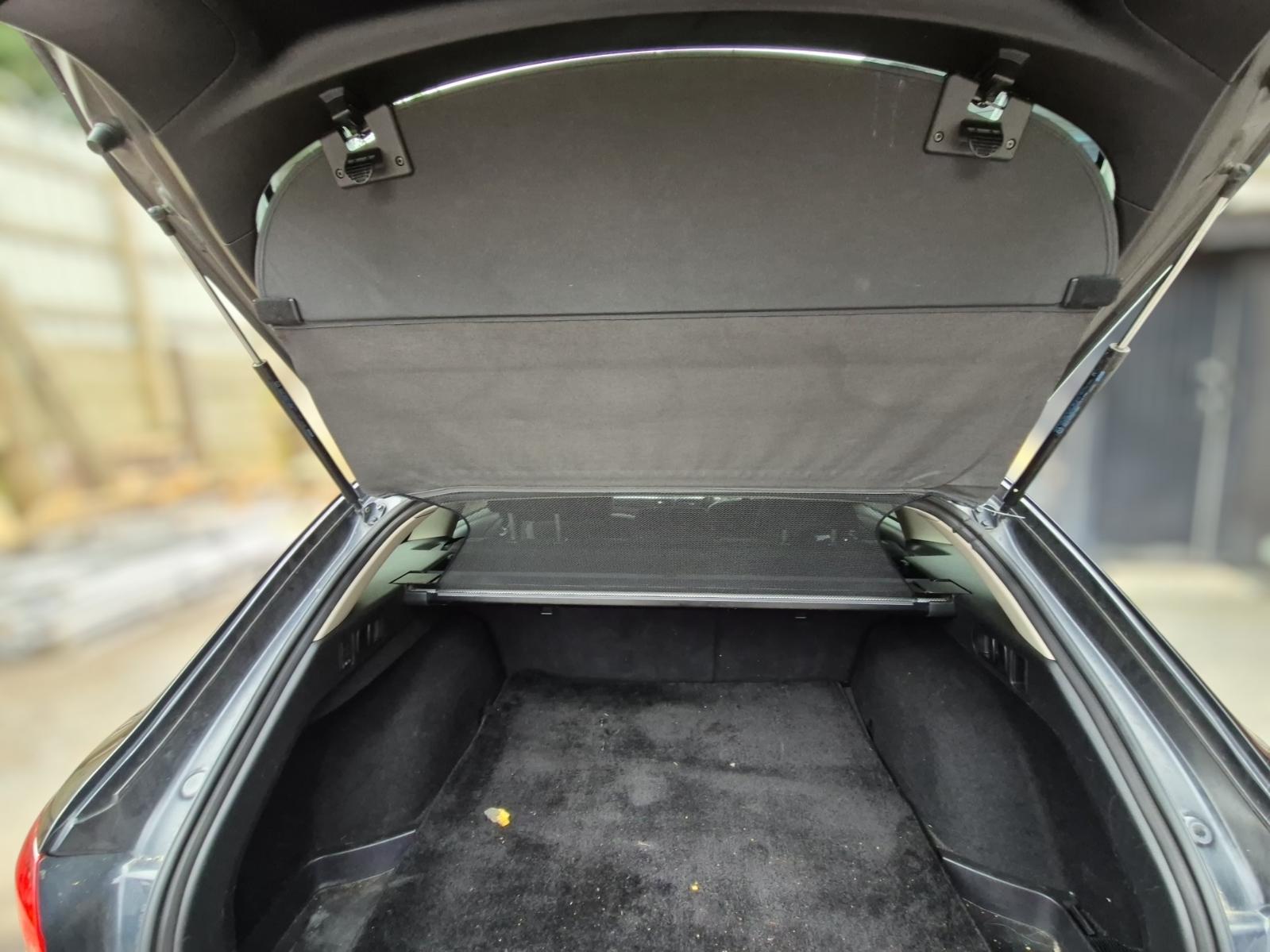 Parcel_Shelf_Cargo_Blind