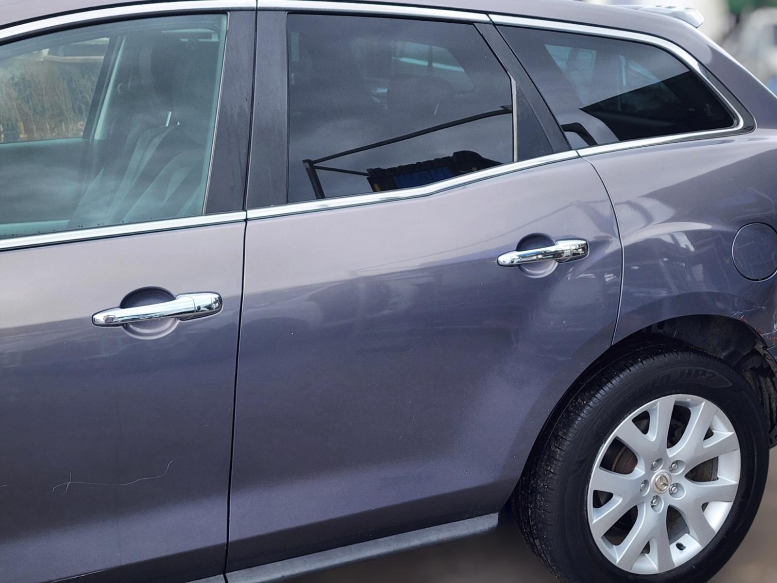 Left Rear Door Sliding