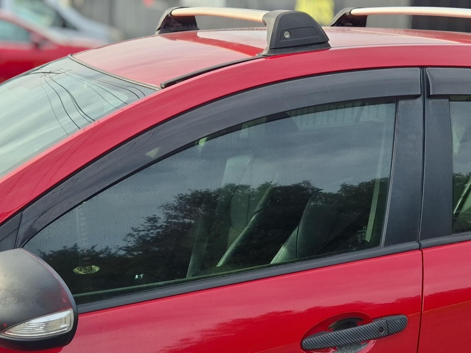 Left_Front_Door_Window