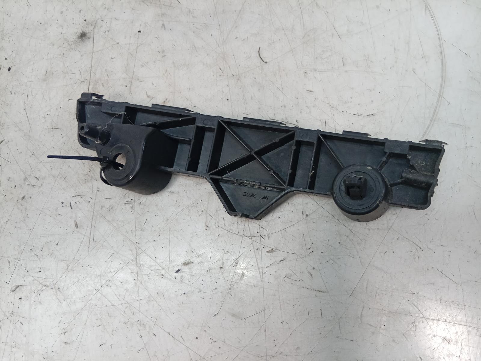 F_Bar_Reinforc_Brack