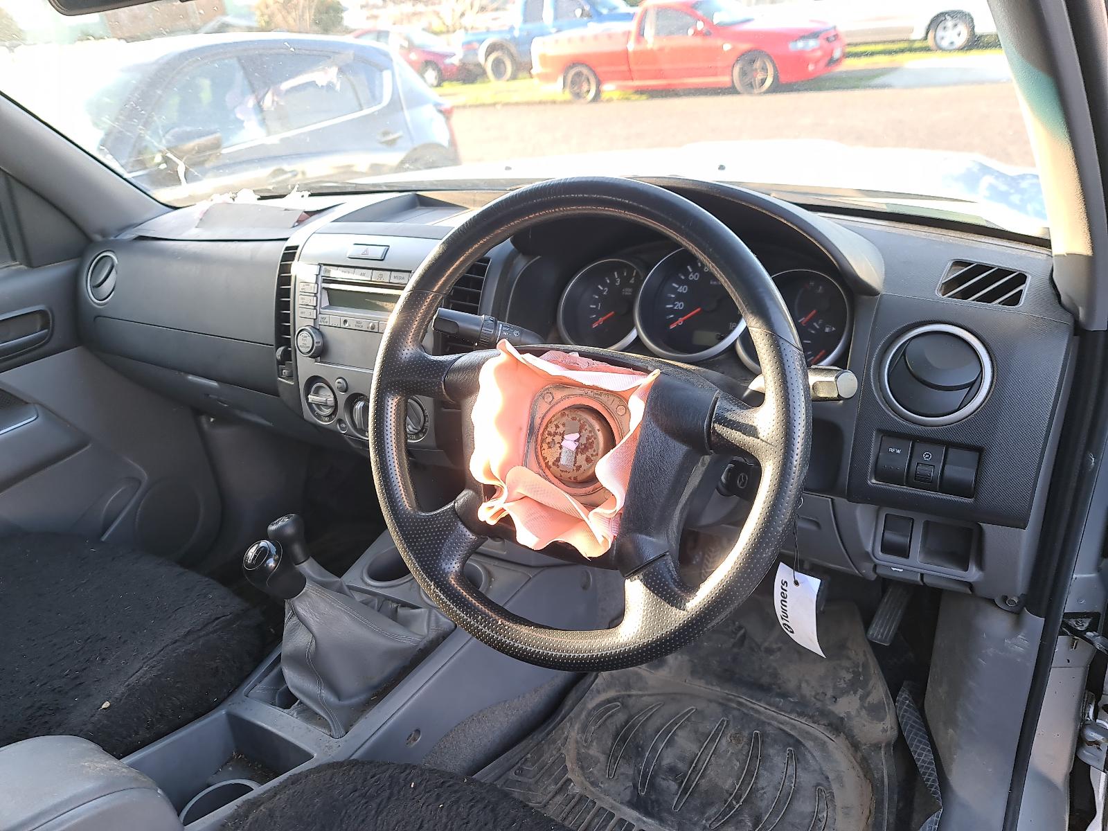 Mazda BT50 - UN 2006-2011