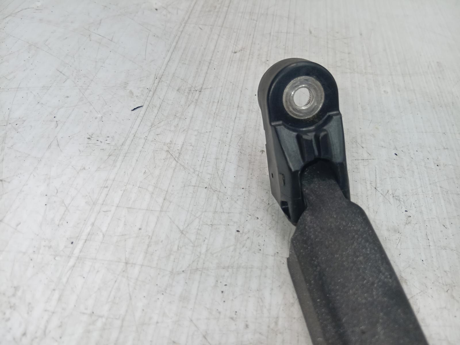 Wiper_Arm