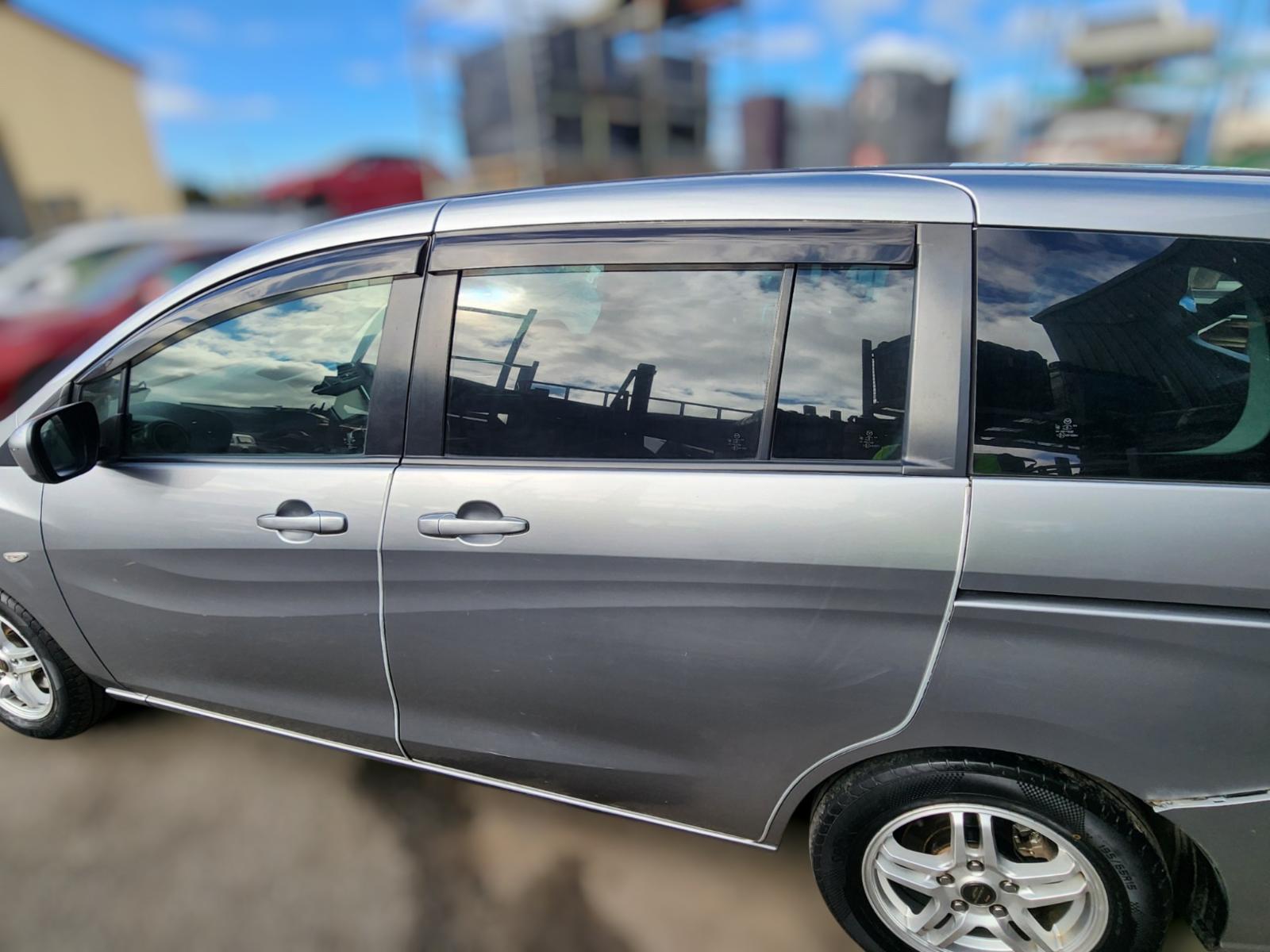 Left Rear Door Sliding