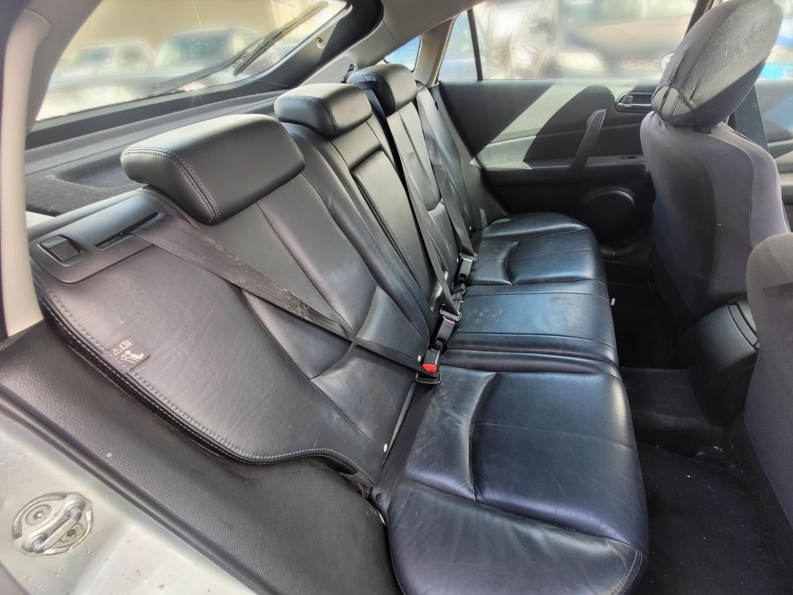 Seat_Belt_Stalk