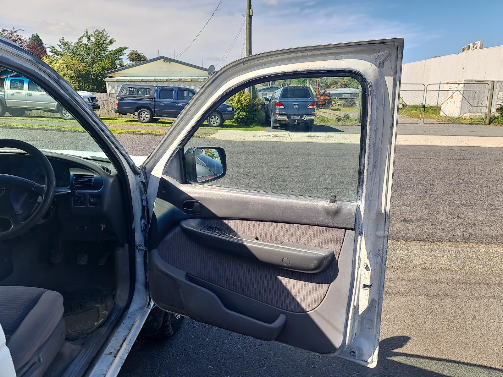 Mazda Bounty - UN 1999-2006